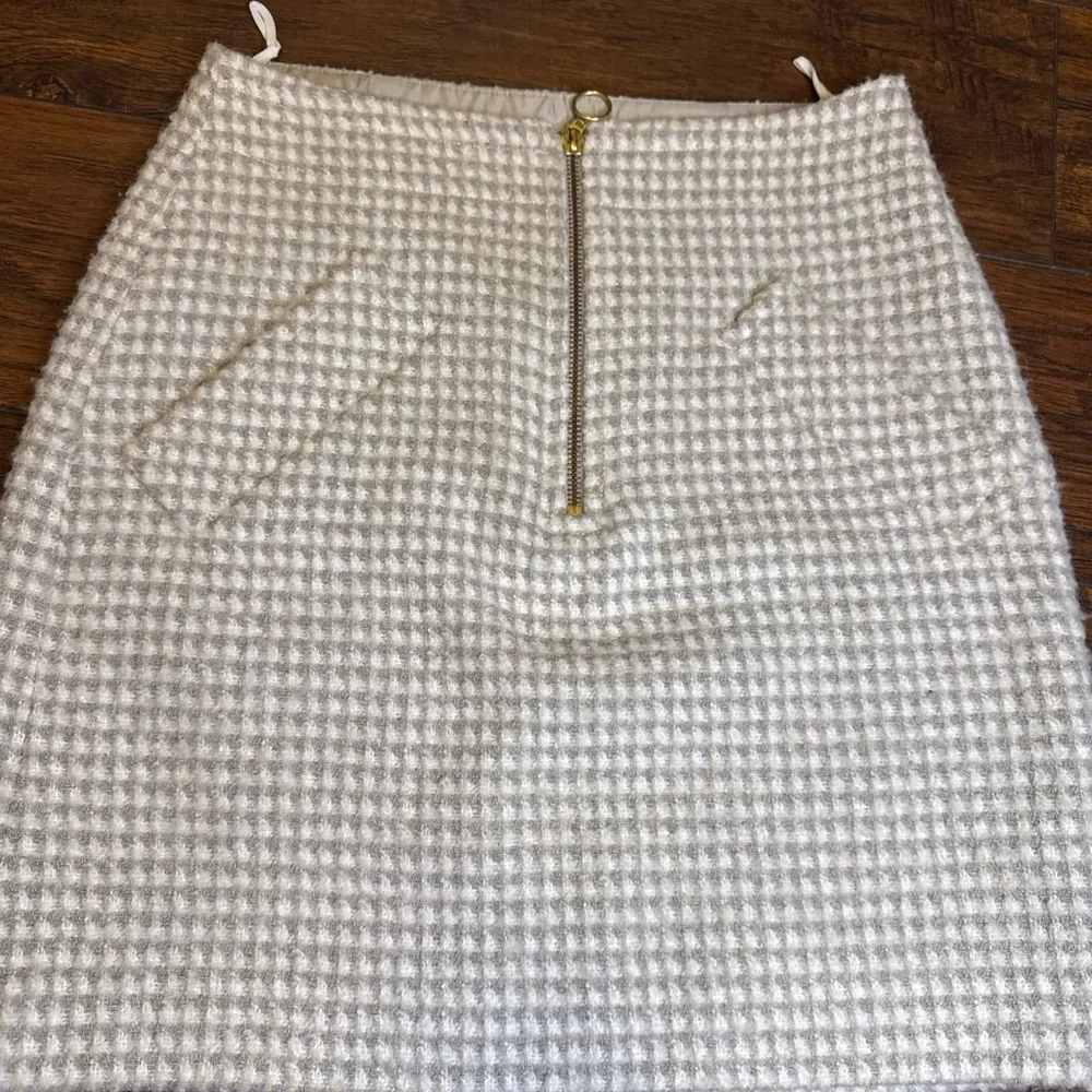 Sisley Houndstooth Tweed Mini Skirt 6 Wool Blend Zip Front Quiet Luxury Coquette